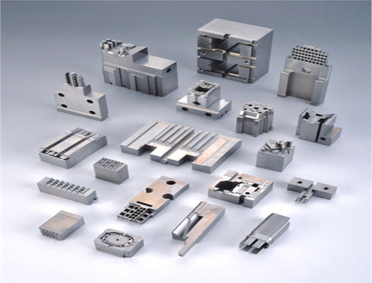 EDM CNC İşleme Otomobil Armatürleri ISO9001
